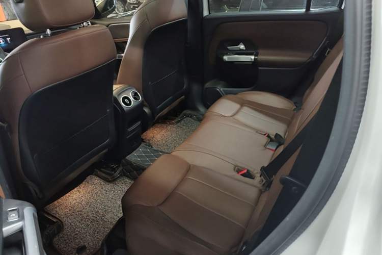 Used Mercedes-Benz GLB 2023 GLB 220 Sport Edition Left Rear Seat