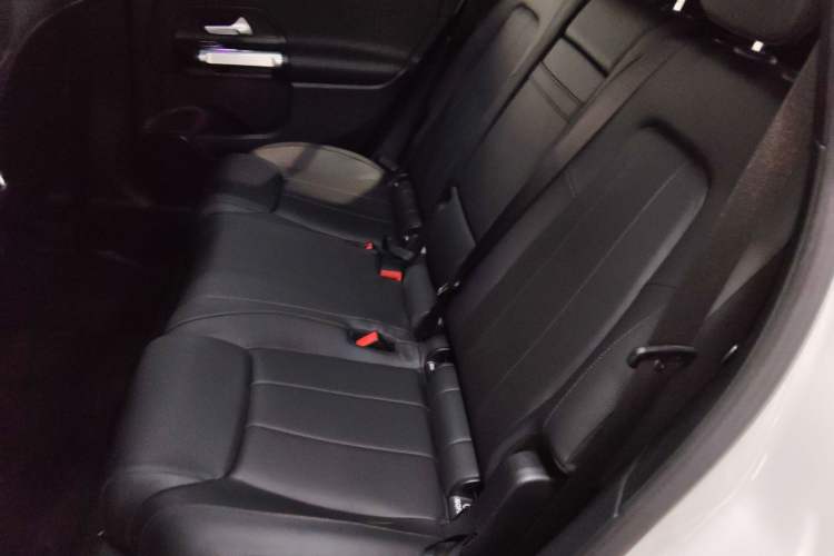 Used Mercedes-Benz GLB 2023 GLB 220 Sport Edition Left Rear Seat