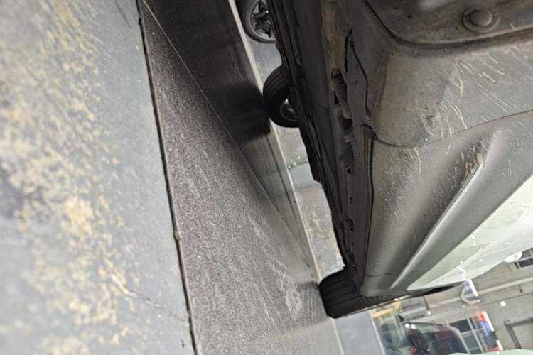Used Mercedes-Benz GLB 2023 GLB 200 Dynamic Edition Left Side Sill