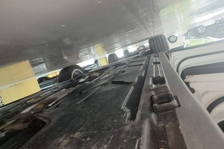 Used Mercedes-Benz GLB 2023 GLB 220 Sport Edition Left Side Sill