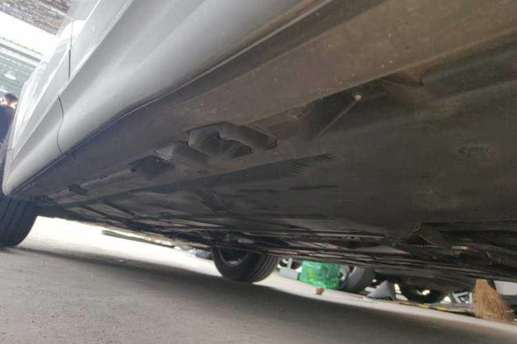 Used Mercedes-Benz GLB 2023 GLB 220 Sport Edition Left Side Sill