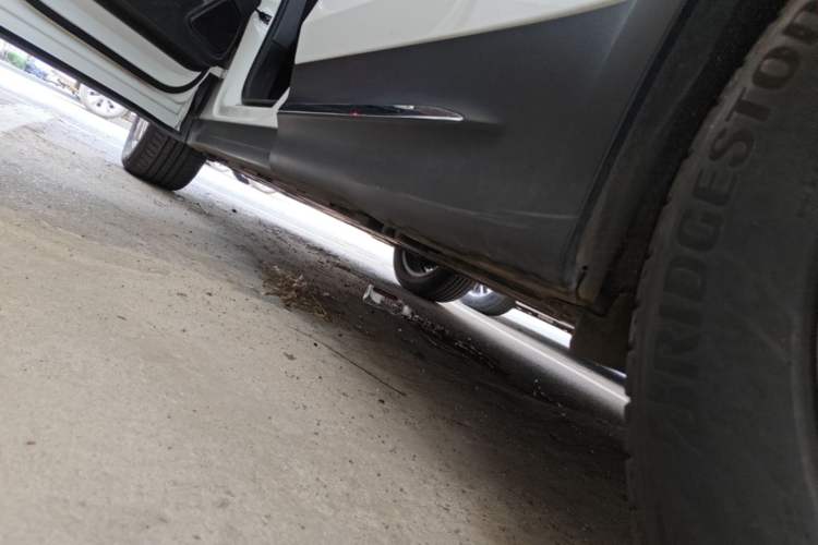 Used Mercedes-Benz GLB 2023 GLB 200 Dynamic Edition Left Side Sill