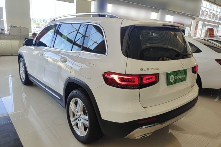 Used Mercedes-Benz GLB 2023 GLB 200 Fashion Model Rear Left 45 Deg