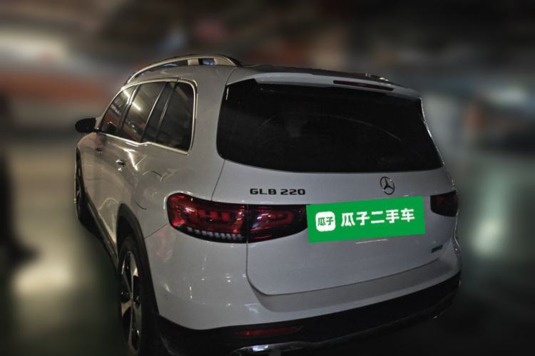 Used Mercedes-Benz GLB 2023 GLB 220 Fashion Model Rear Left 45 Deg