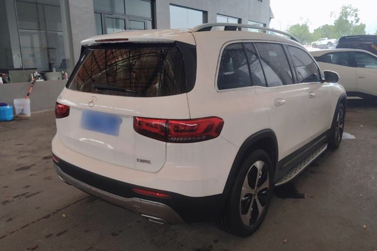 Used Mercedes-Benz GLB 2023 GLB 220 Fashion Model Rear Right 45 Deg