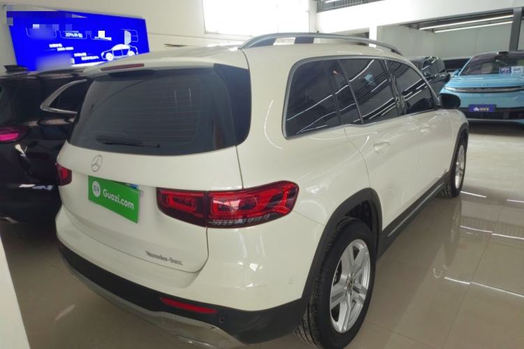 Used Mercedes-Benz GLB 2023 GLB 200 Fashion Model Rear Right 45 Deg