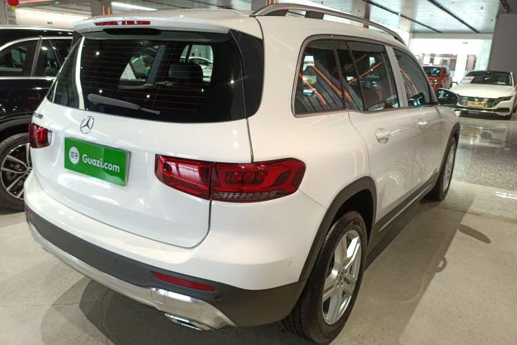 Used Mercedes-Benz GLB 2023 Refresh GLB 200 Fashion Edition Rear Right 45 Deg