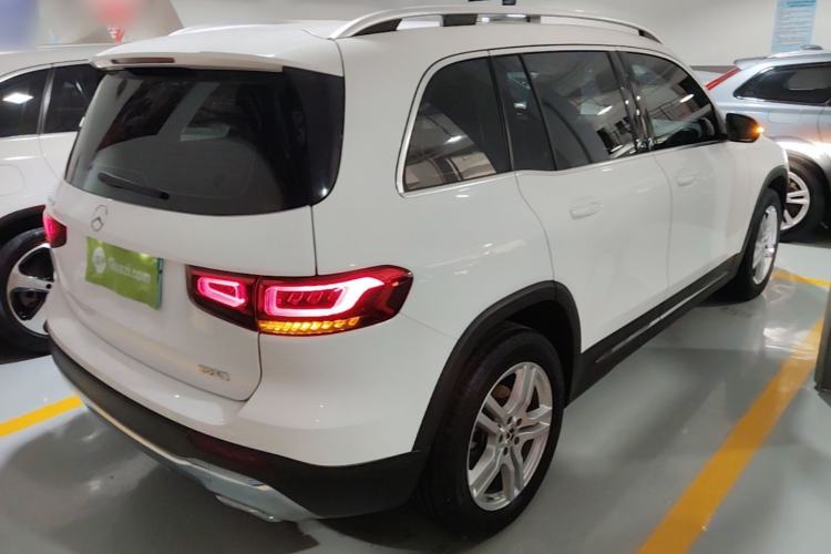 Used Mercedes-Benz GLB 2023 GLB 200 Dynamic Edition Rear Right 45 Deg