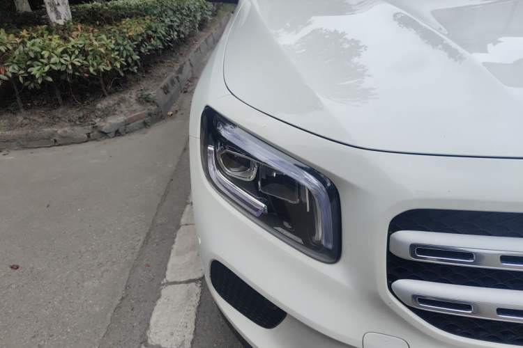 Used Mercedes-Benz GLB 2023 GLB 220 Sport Edition Right Front Headlight