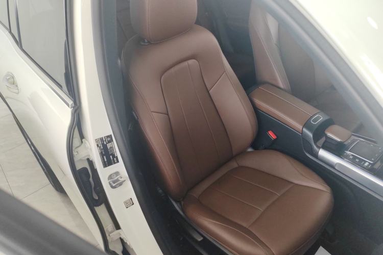 Used Mercedes-Benz GLB 2023 GLB 200 Dynamic Edition Right Front Seat