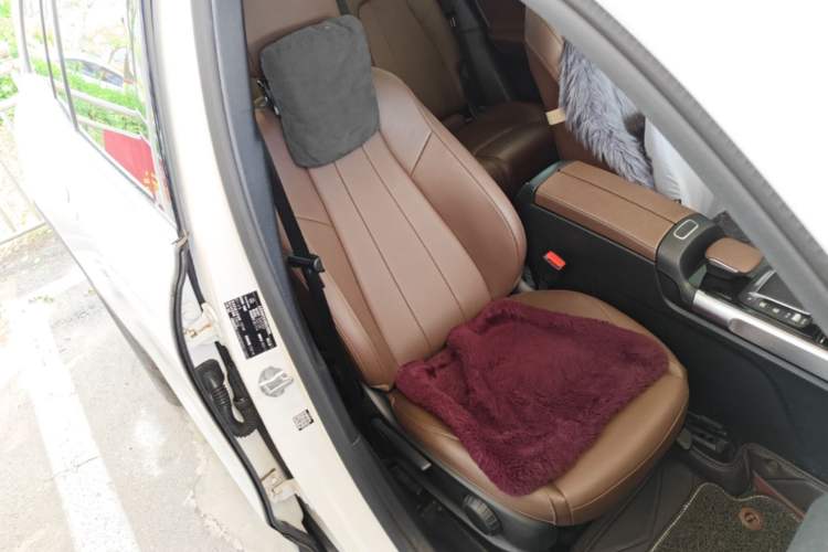 Used Mercedes-Benz GLB 2023 GLB 200 Dynamic Edition Right Front Seat