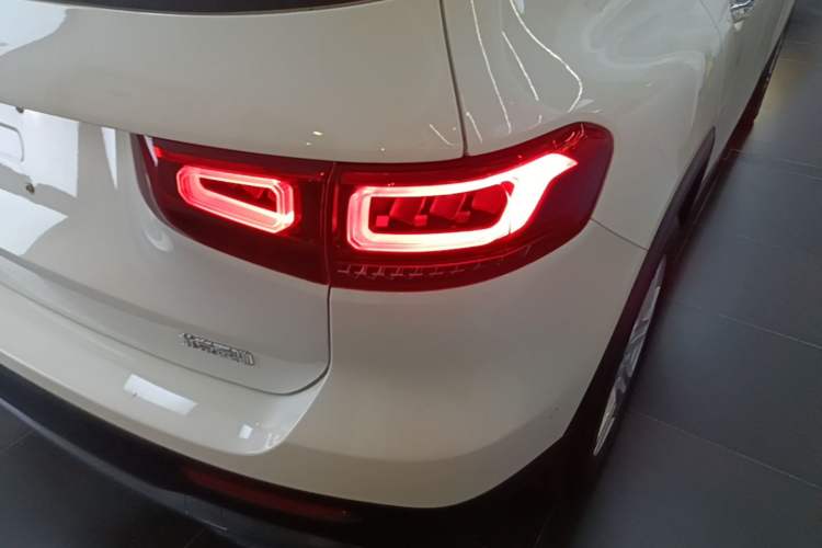 Used Mercedes-Benz GLB 2023 GLB 220 Sport Edition Right Rear Taillight