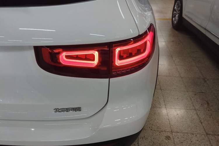 Used Mercedes-Benz GLB 2023 GLB 200 Fashion Model Right Rear Taillight