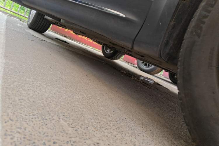 Used Mercedes-Benz GLB 2023 GLB 200 Dynamic Edition Right Side Sill