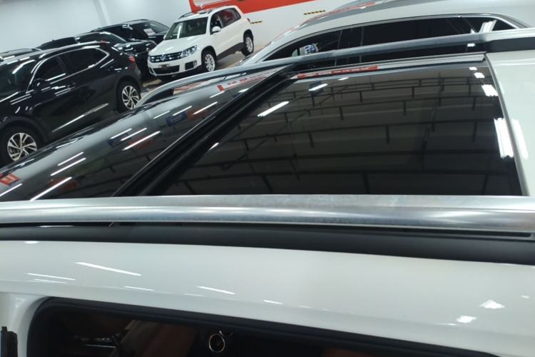 Used Mercedes-Benz GLB 2023 GLB 200 Fashion Model Roof