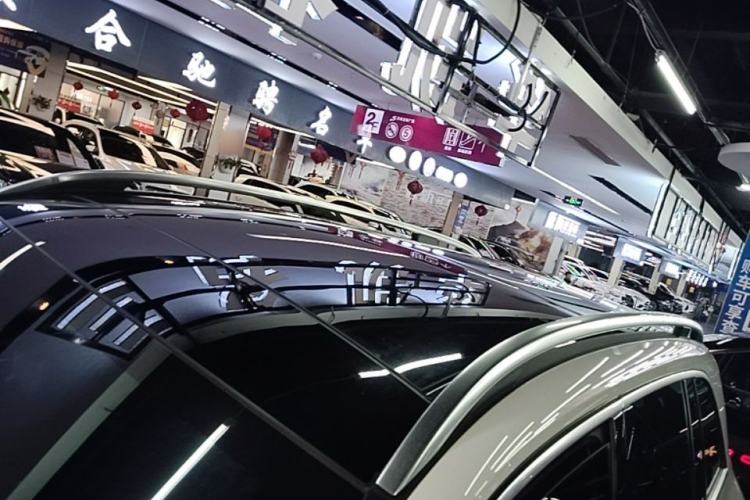 Used Mercedes-Benz GLB 2023 GLB 220 Fashion Model Roof