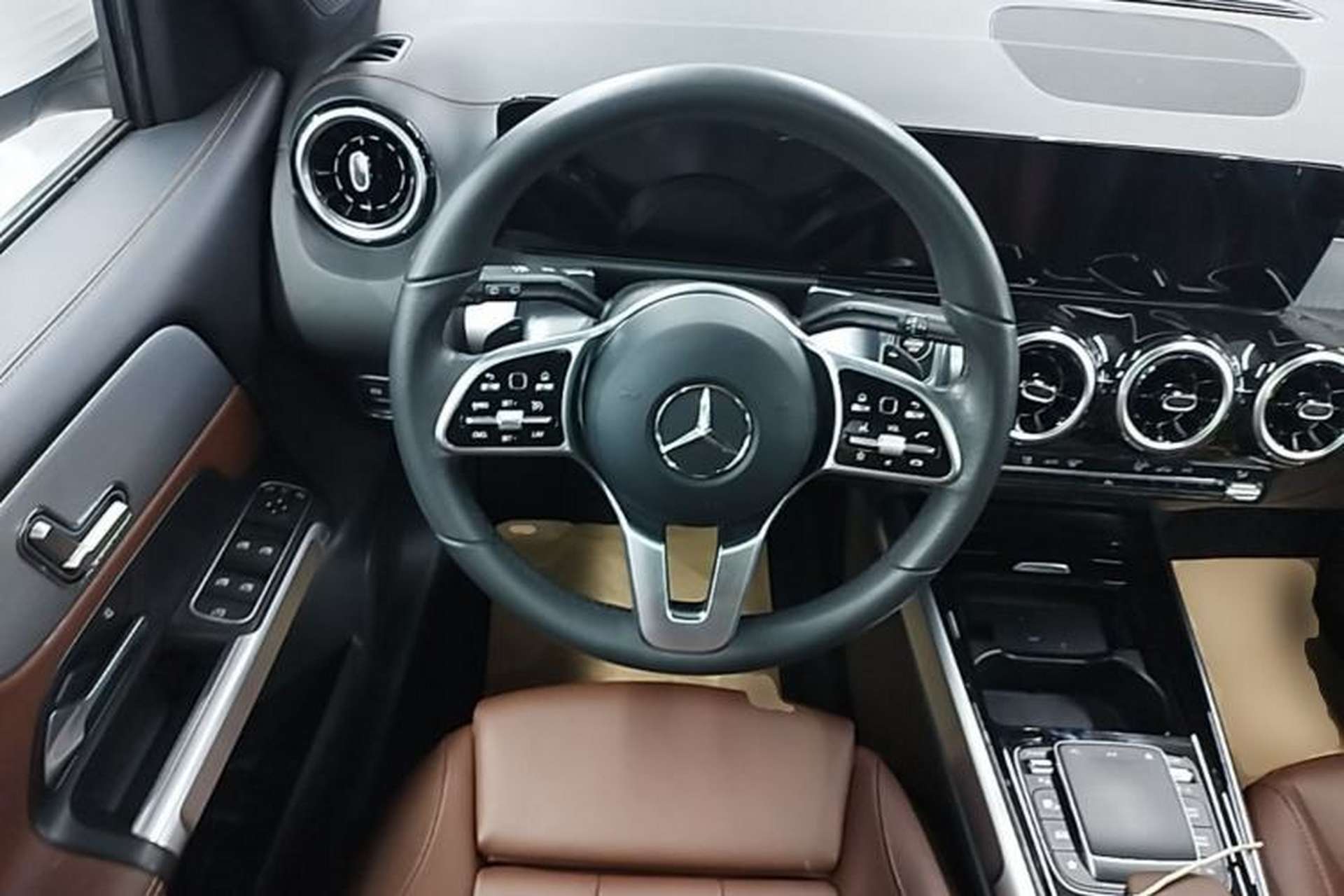 Used Mercedes-Benz GLB 2023 GLB 200 Fashion Model Steering Wheel