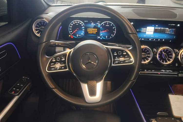 Used Mercedes-Benz GLB 2023 GLB 220 Fashion Model Steering Wheel