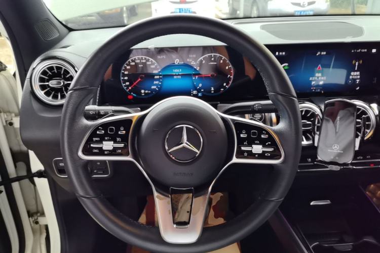 Used Mercedes-Benz GLB 2023 GLB 220 Fashion Model Steering Wheel