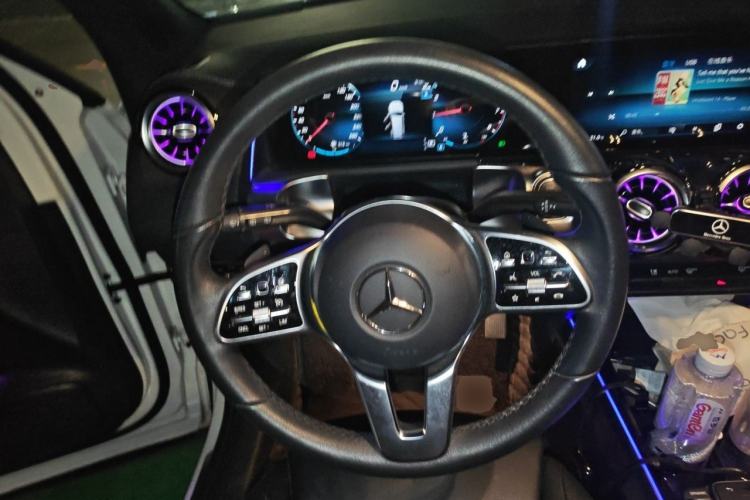Used Mercedes-Benz GLB 2023 GLB 220 Fashion Model Steering Wheel
