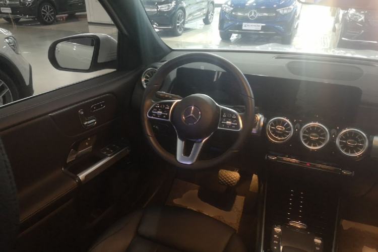 Used Mercedes-Benz GLB 2023 GLB 220 Fashion Model Steering Wheel