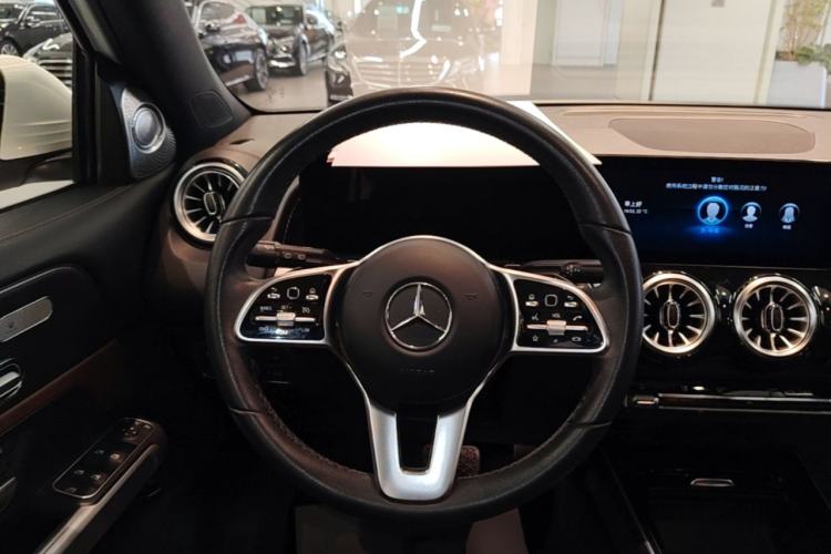 Used Mercedes-Benz GLB 2023 GLB 220 Sport Edition Steering Wheel