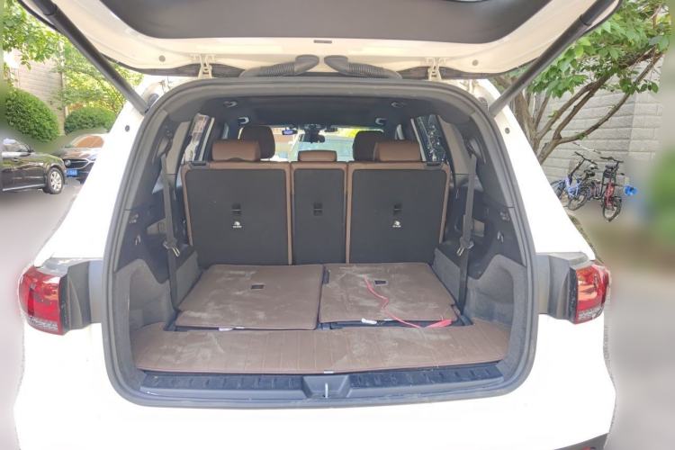 Used Mercedes-Benz GLB 2023 GLB 220 Fashion Model Trunk