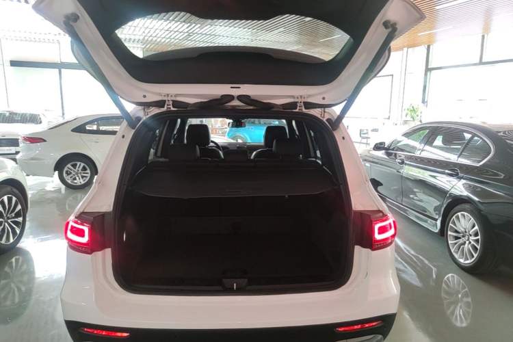 Used Mercedes-Benz GLB 2023 GLB 220 Sport Edition Trunk