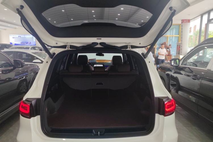 Used Mercedes-Benz GLB 2023 GLB 200 Dynamic Edition Trunk