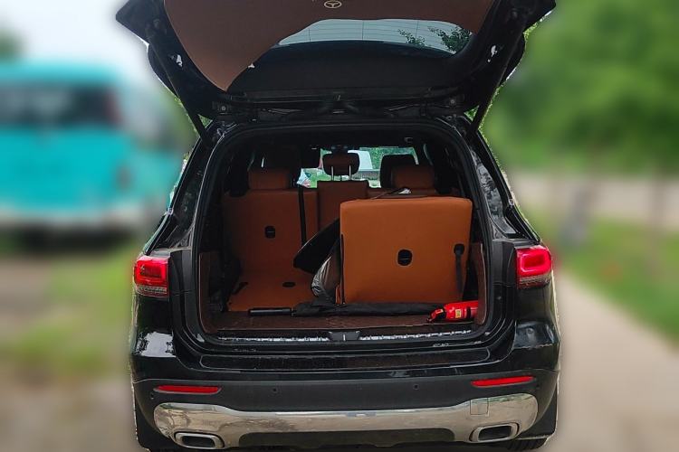 Used Mercedes-Benz GLB 2023 GLB 220 Fashion Model Trunk