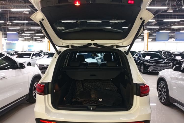Used Mercedes-Benz GLB 2023 GLB 220 Sport Edition Trunk