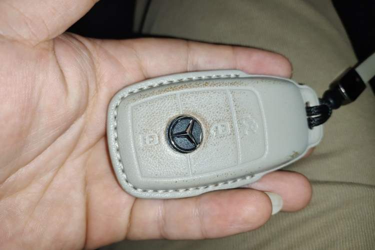 Used Mercedes-Benz GLB 2023 GLB 220 Fashion Model Vehicle Key