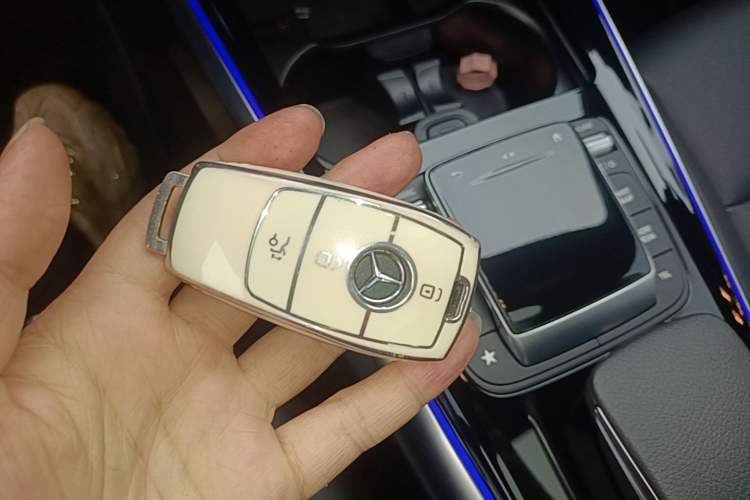 Used Mercedes-Benz GLB 2023 GLB 220 Sport Edition Vehicle Key