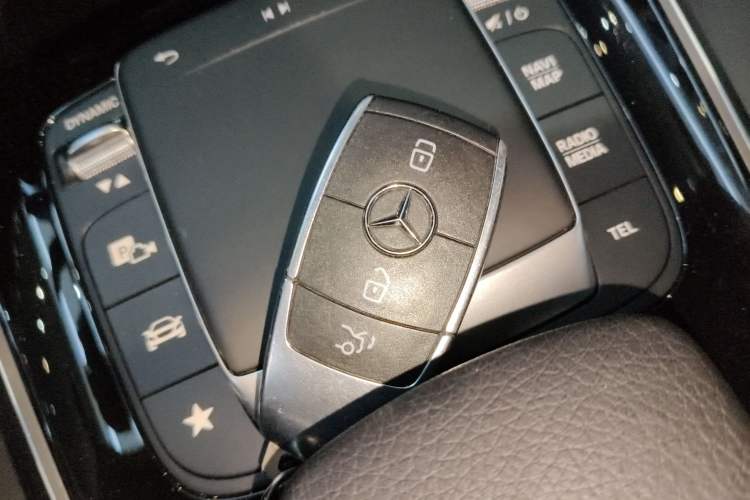 Used Mercedes-Benz GLB 2023 GLB 220 Fashion Model Vehicle Key