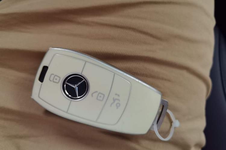 Used Mercedes-Benz GLB 2023 GLB 220 Fashion Model Vehicle Key