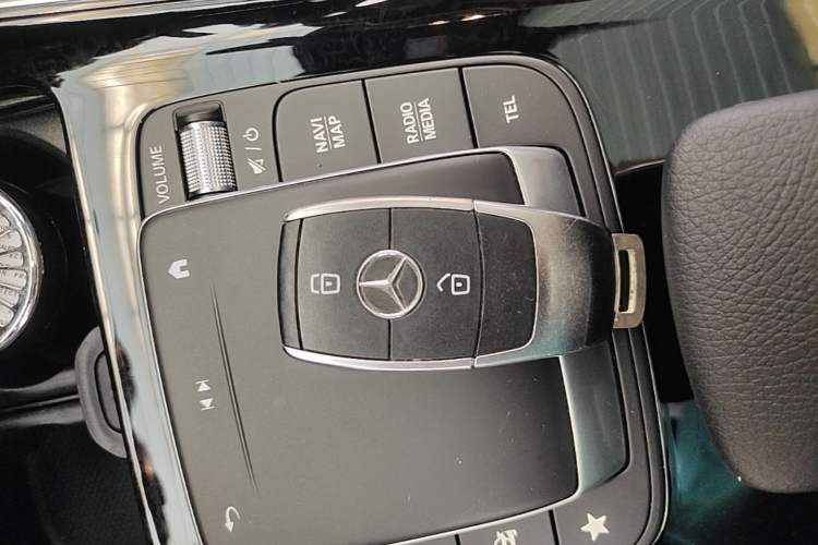 Used Mercedes-Benz GLB 2023 GLB 200 Fashion Model Vehicle Key