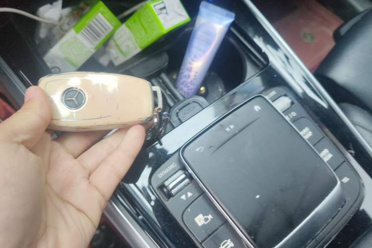 Used Mercedes-Benz GLB 2023 GLB 220 Fashion Model Vehicle Key