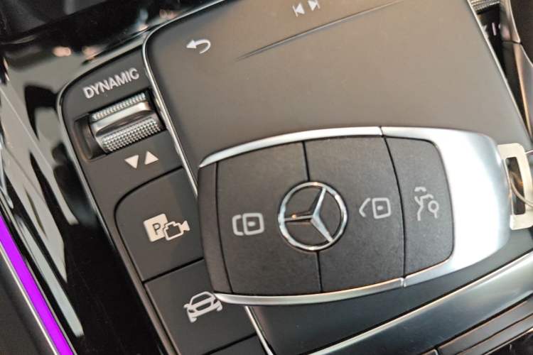 Used Mercedes-Benz GLB 2023 GLB 220 4MATIC Vehicle Key