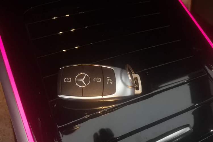 Used Mercedes-Benz GLB 2023 GLB 220 Fashion Model Vehicle Key