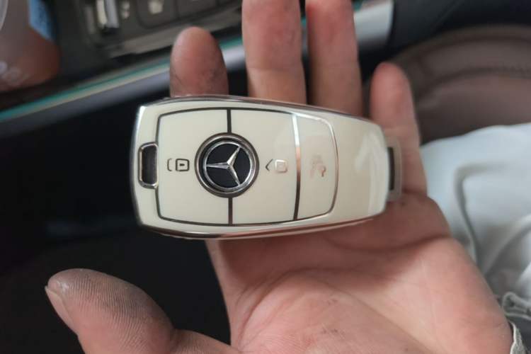 Used Mercedes-Benz GLB 2023 GLB 220 Sport Edition Vehicle Key
