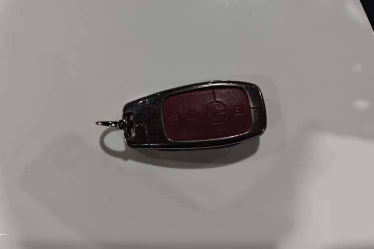 Used Mercedes-Benz GLB 2023 GLB 220 Fashion Model Vehicle Key