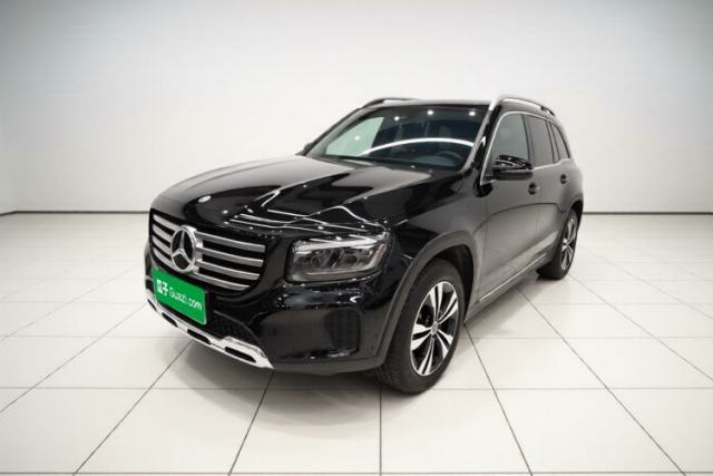 Ojetý Mercedes-Benz GLB 2024 GLB 200 Dynamic Edition