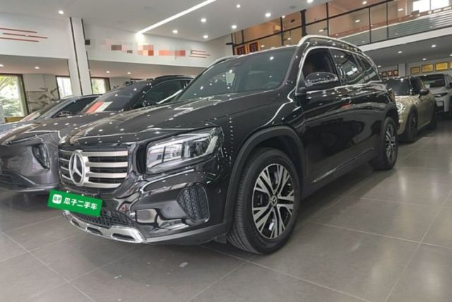 Używany Mercedes-Benz GLB 2024 Refresh GLB 220 Dynamic Edition