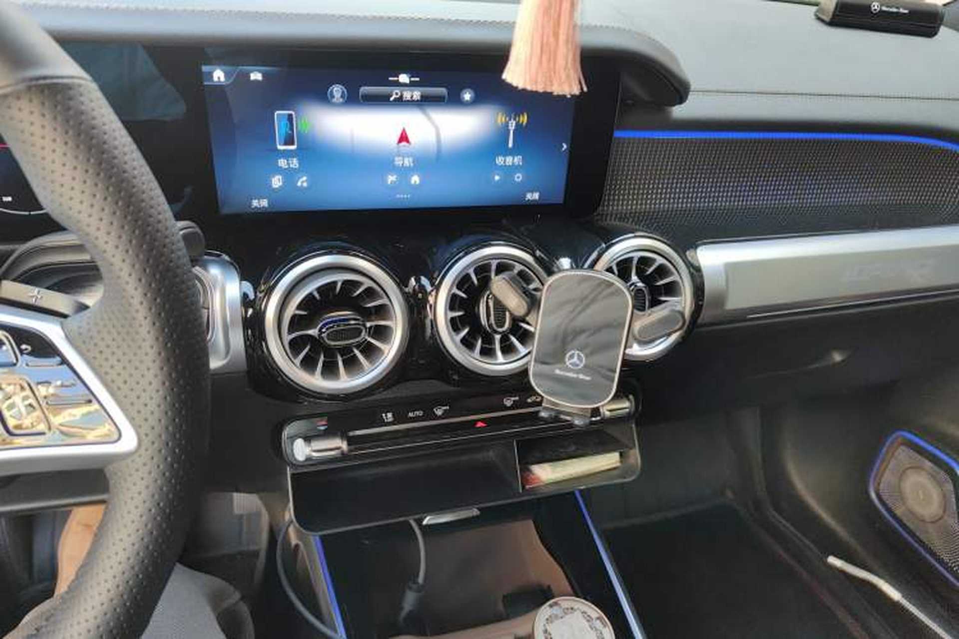 Used Mercedes-Benz GLB 2024 Refresh GLB 220 Dynamic Edition Audio And AC Panel