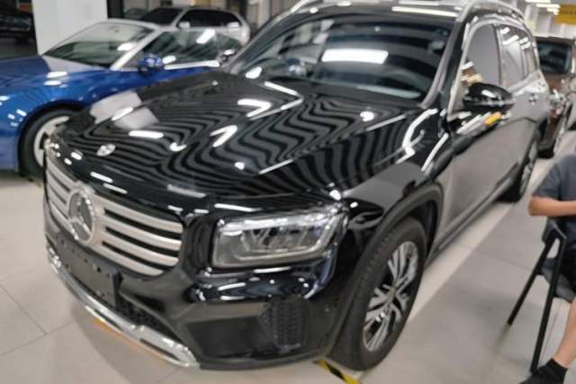 Ojetý Mercedes-Benz GLB 2024 GLB 220 Dynamic Edition