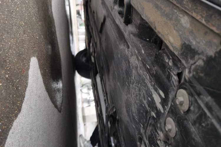 Used Mercedes-Benz GLB 2024-Year Restyled GLB 200 Dynamic Edition Chassis Rear Left