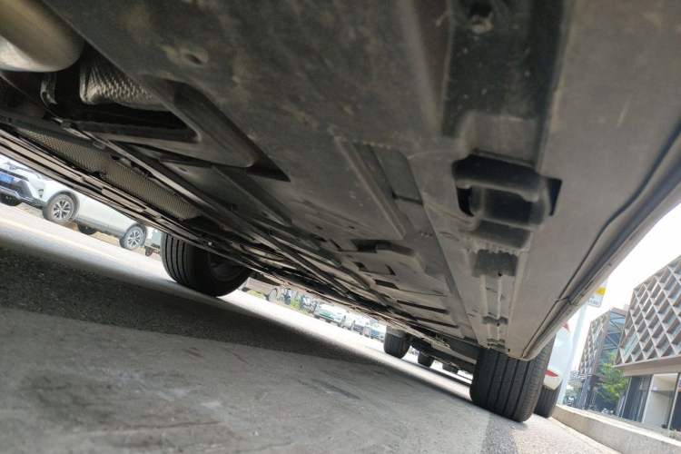 Used Mercedes-Benz GLB 2024-Year Restyled GLB 200 Dynamic Edition Chassis Rear Right