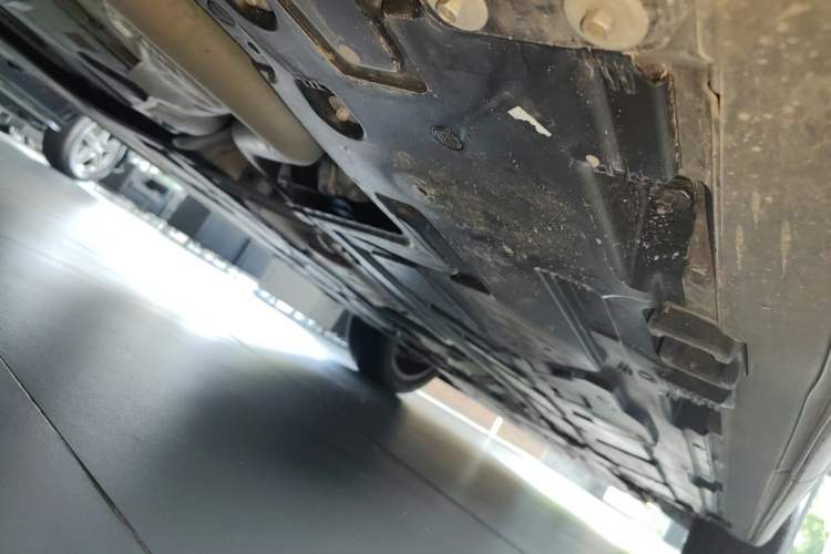 Used Mercedes-Benz GLB 2024 Refresh GLB 220 Fashion Edition Chassis Rear Right
