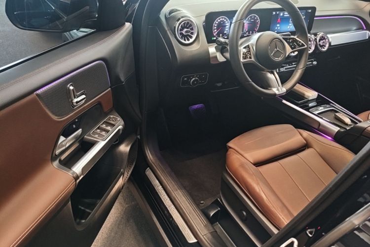 Used Mercedes-Benz GLB 2024-Year Restyled GLB 200 Dynamic Edition Driver Seat