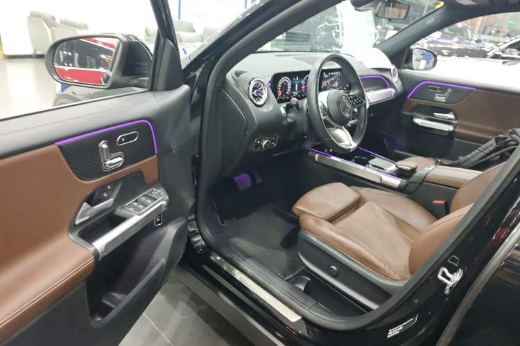 Used Mercedes-Benz GLB 2024 GLB 220 Fashion Model Driver Seat